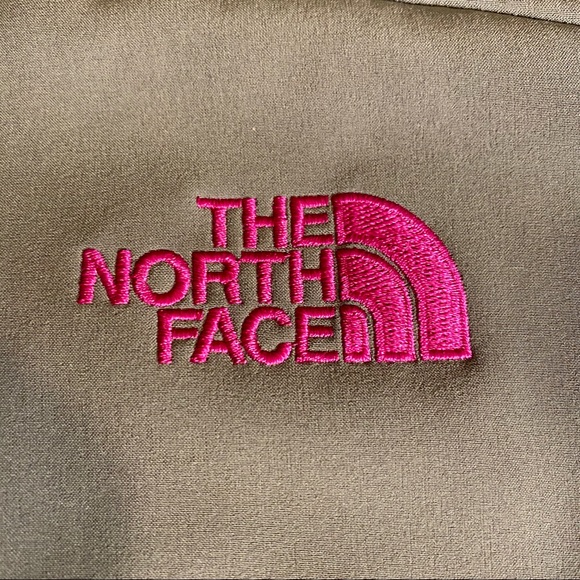 Women’s The North Face Jacket - Picture 3 of 5